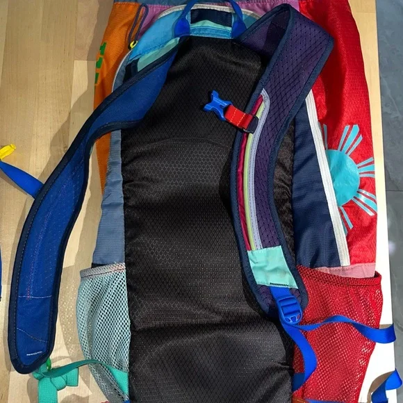 Cotopaxi Luzon 24L Daypack - Del Dia - Picture 3 of 3